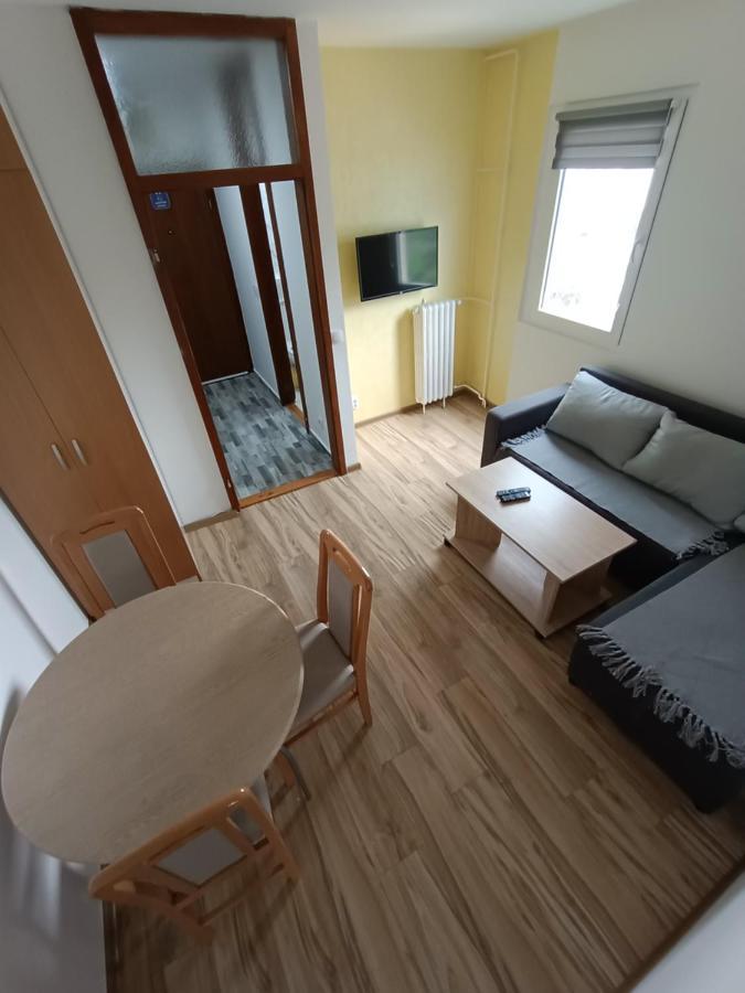 Stan Na Dan Im Užice Exterior foto
