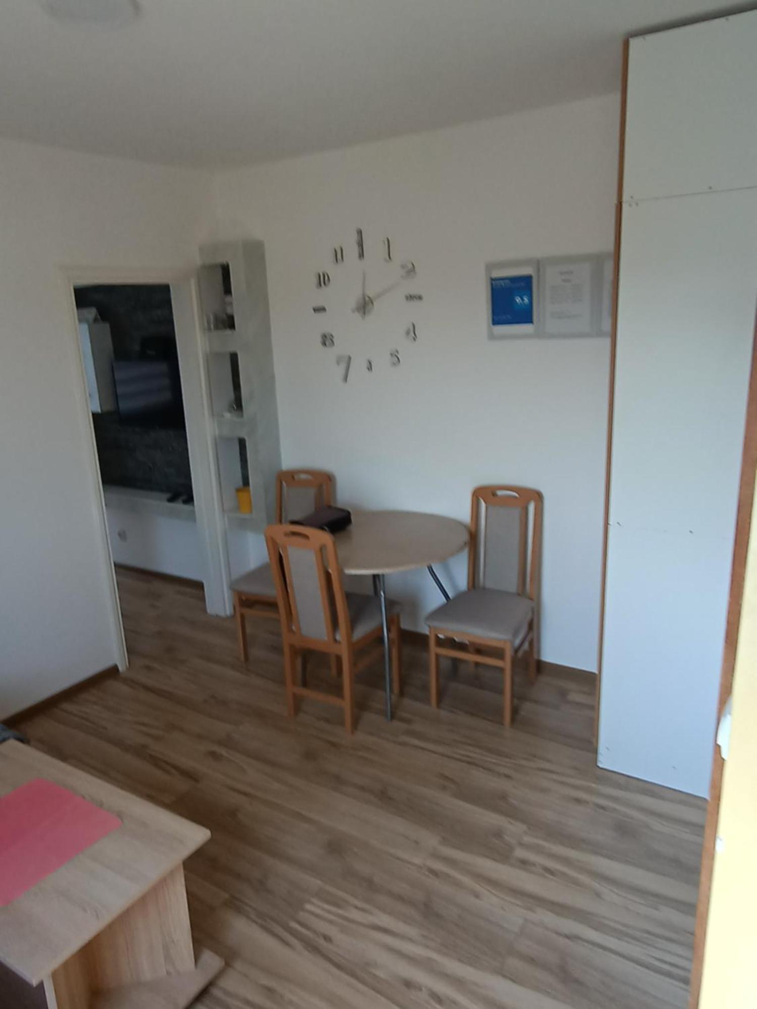 Stan Na Dan Im Užice Exterior foto